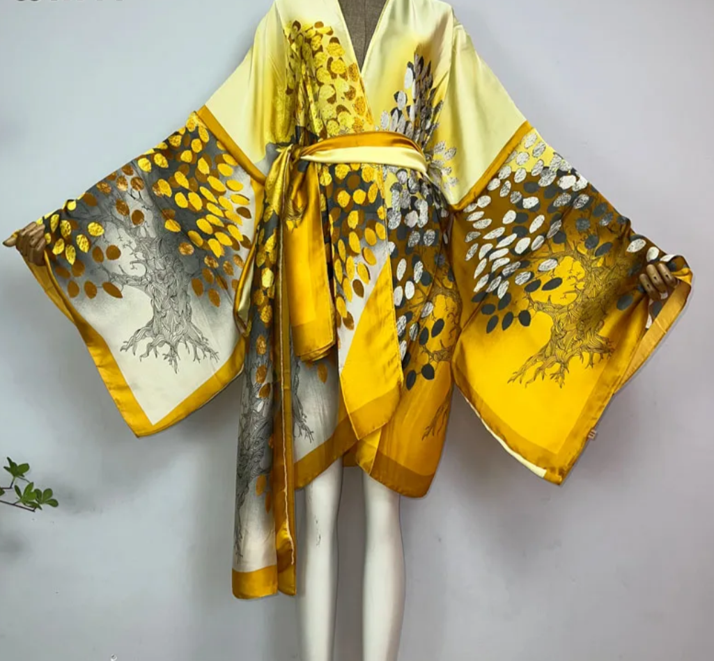 NEW PRINTS SHORT LENGTH KIMONO DRESSES