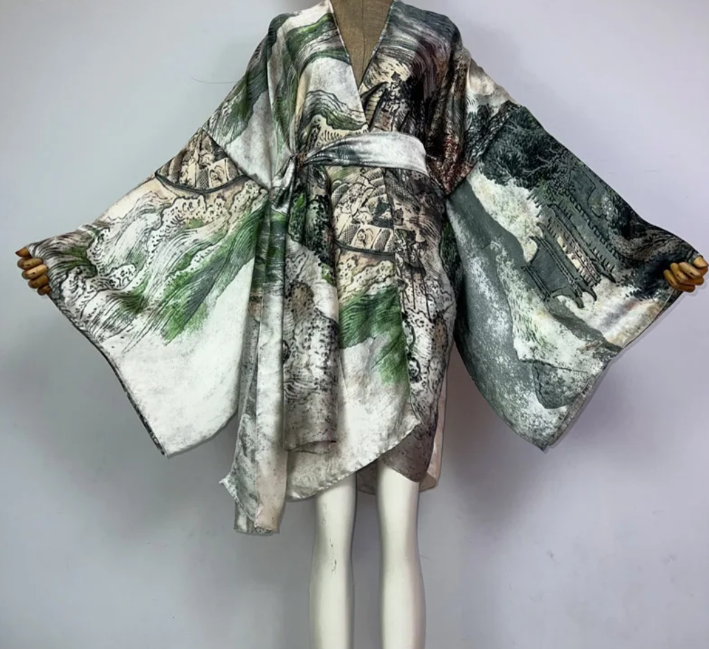 NEW PRINTS SHORT LENGTH KIMONO DRESSES